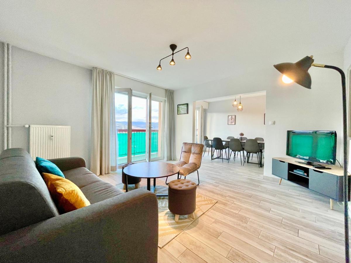 Colmar - La Cigogne - Balcon - Vue Degagee - Netflix - Wifi Fibre - Parking Gratuit - Quartier Populaire Apartment Ngoại thất bức ảnh
