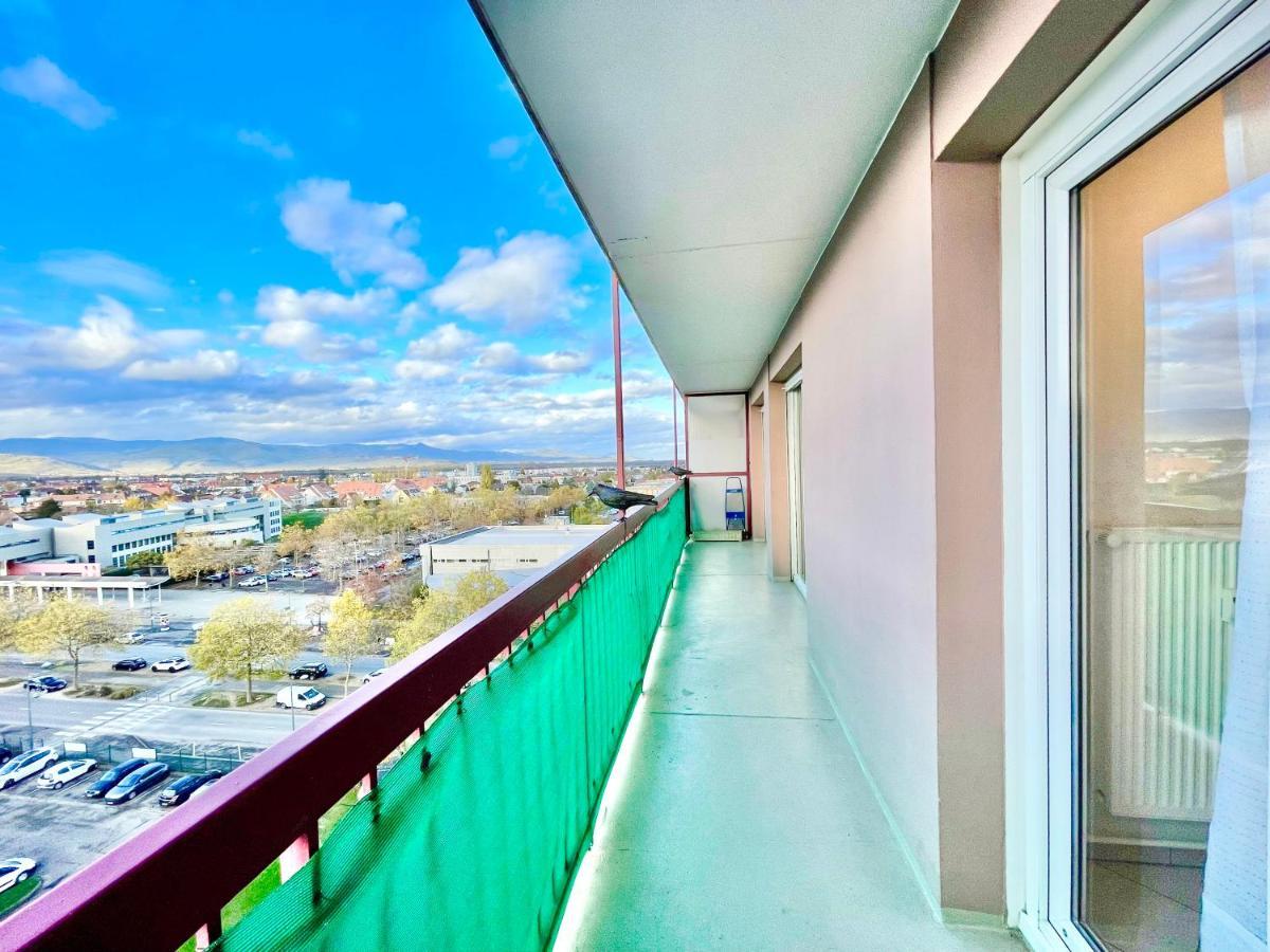Colmar - La Cigogne - Balcon - Vue Degagee - Netflix - Wifi Fibre - Parking Gratuit - Quartier Populaire Apartment Ngoại thất bức ảnh