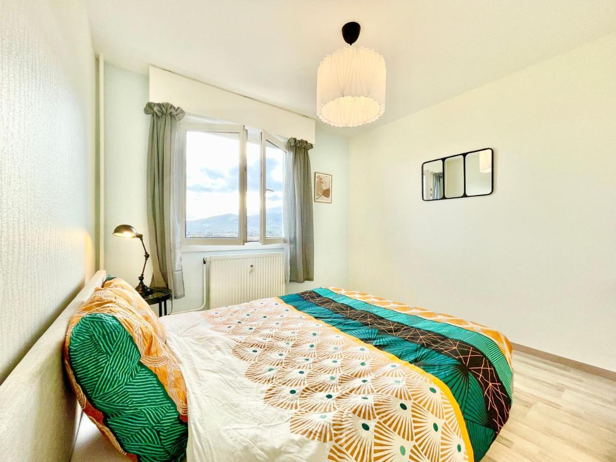 Colmar - La Cigogne - Balcon - Vue Degagee - Netflix - Wifi Fibre - Parking Gratuit - Quartier Populaire Apartment Ngoại thất bức ảnh