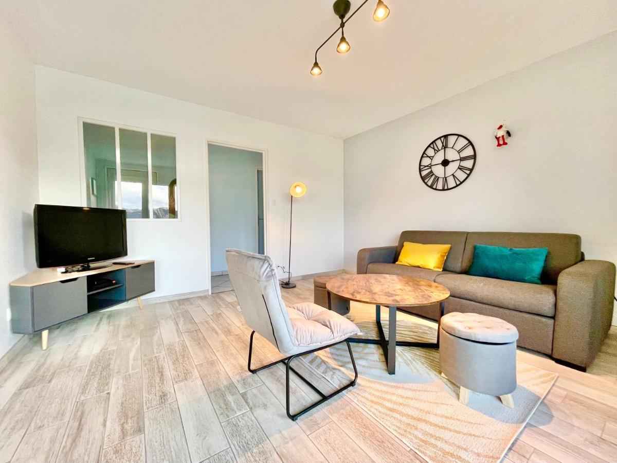 Colmar - La Cigogne - Balcon - Vue Degagee - Netflix - Wifi Fibre - Parking Gratuit - Quartier Populaire Apartment Ngoại thất bức ảnh